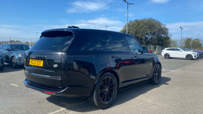 Land Rover Range Rover 4.4 P530 V8 First Edition 4dr Auto Petrol Estate